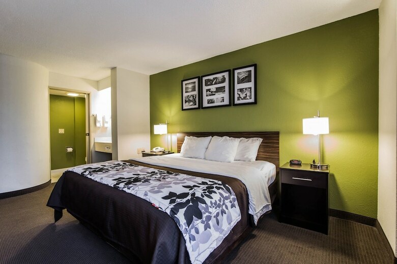 Hotel Sleep Inn Airport
