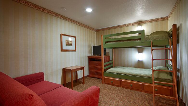 Hotel Best Western Raffles Inn & Suites