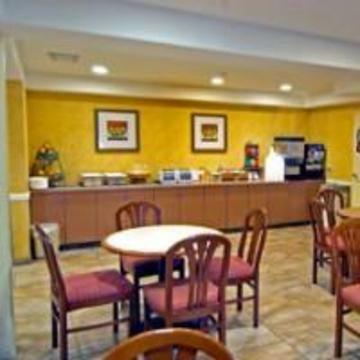 Hotel Best Western Raffles Inn & Suites