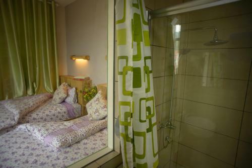 Yangshuo Ecofarm Lodge