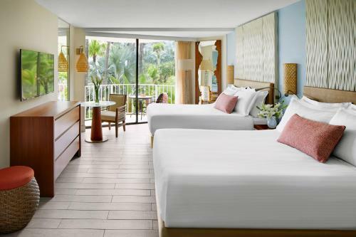 Hotel Coral Towers Atlantis Autograph Collection