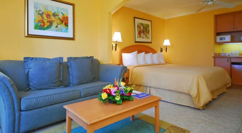Hotel Comfort Suites Paradise Island
