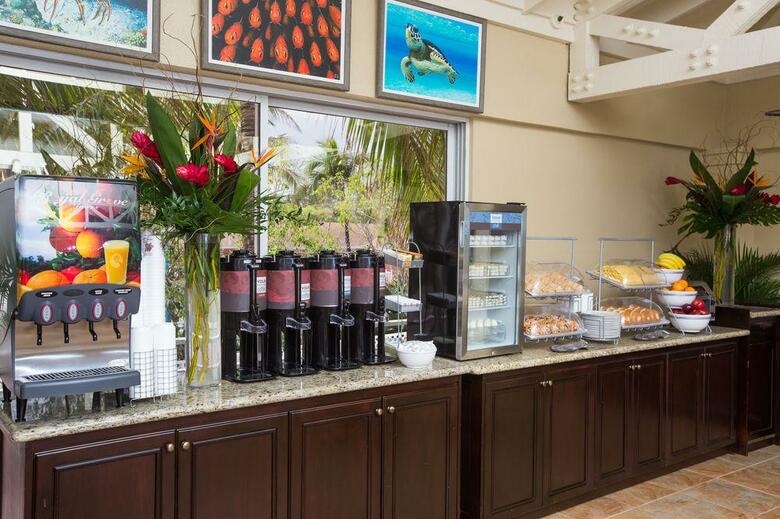 Hotel Comfort Suites Paradise Island