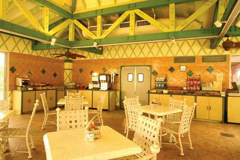 Hotel Comfort Suites Paradise Island