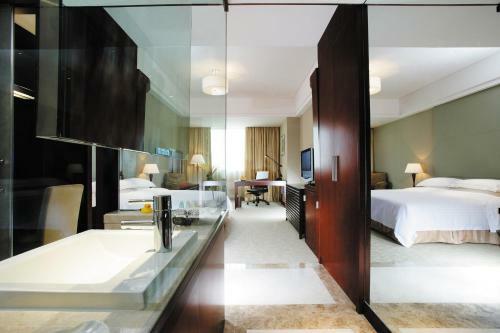 Hotel Crowne Plaza Changshu