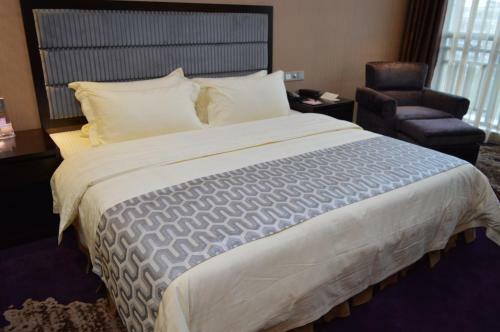 Aimoer Hotel