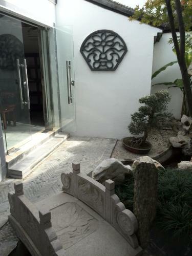 Hostal Suzhou Shantang Inn