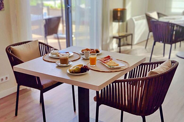 Hostal Oriola