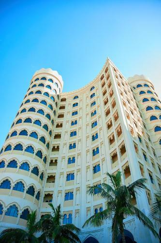 Hotel Al Hamra Palace Beach Resort