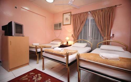 Zaineast Hotel