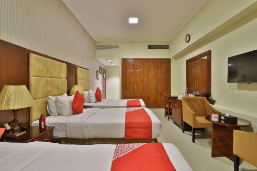 Skylight Hotel