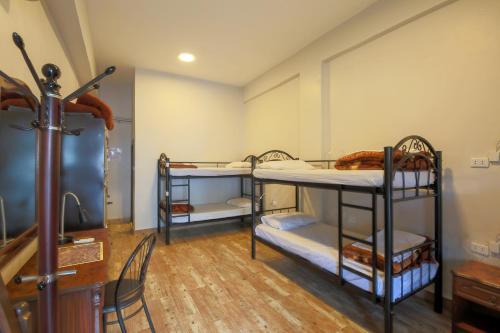 Sydney Hotel