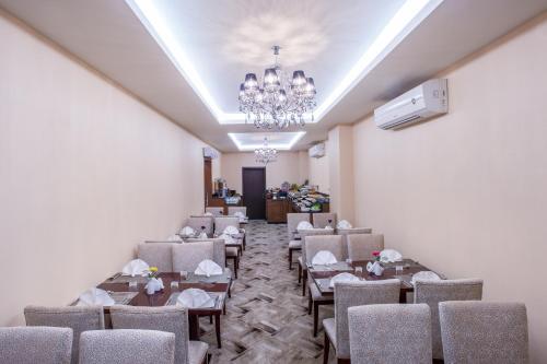 Lavona Hotel Apartments