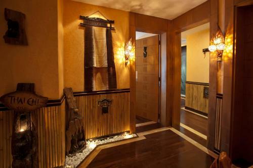 Byblos Hotel