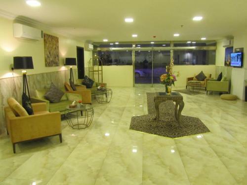 Jw Inn Hotel