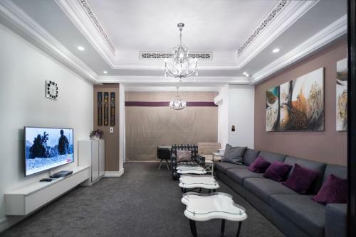 Downtown Al Bahar Apartments