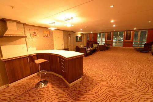 Hotel Retaj Al Bayt Suites