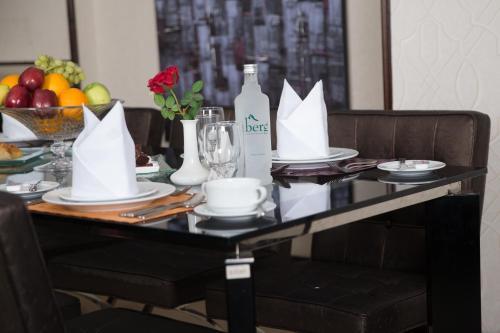 Hotel Retaj Al Bayt Suites
