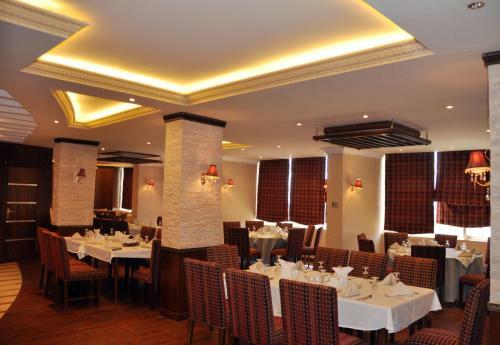 Al Higgi Hotel