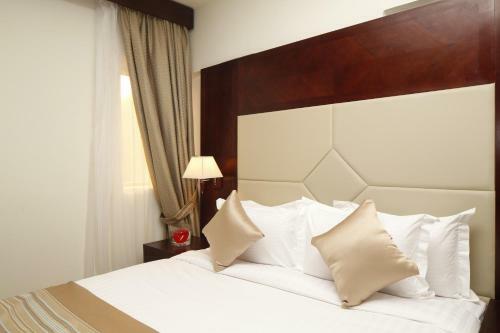 Plaza Business Hotel