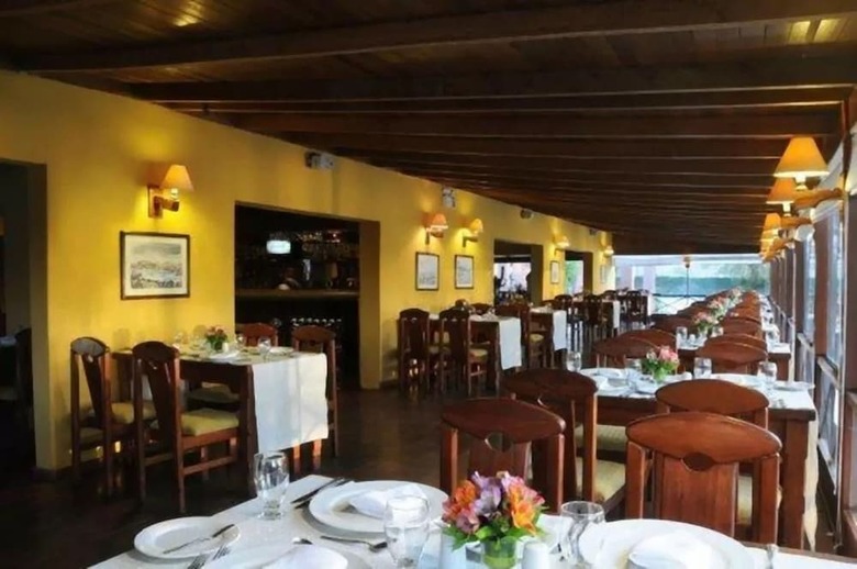 Hotel El Lago Estelar