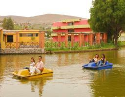 Hotel El Lago Estelar