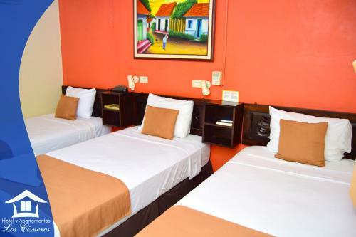 Hotel Y Apartments Los Cisneros