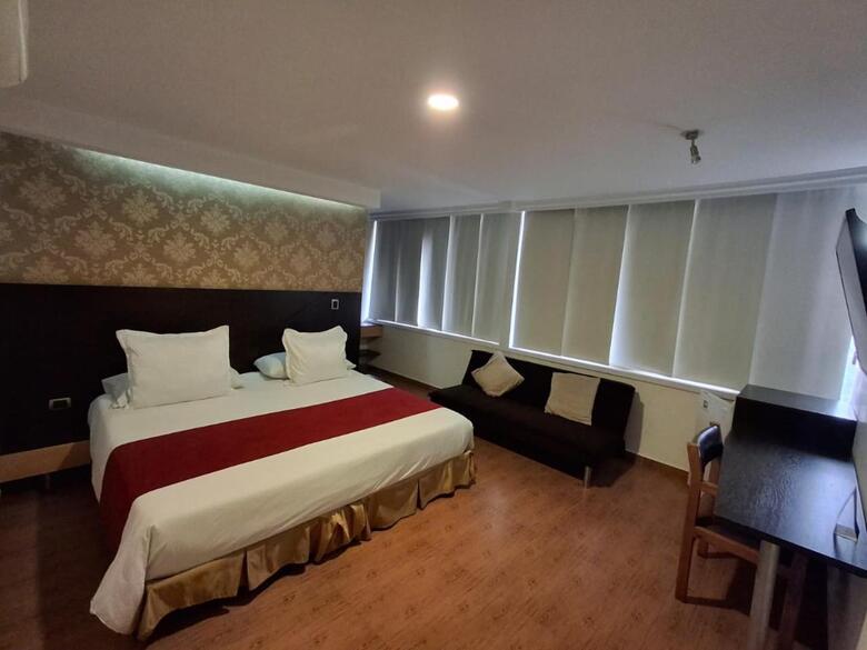 Hotel El Le�n Dorado