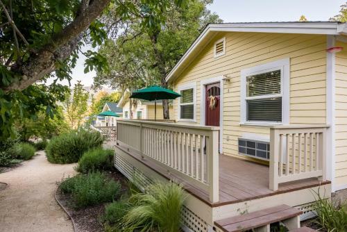 Bed & Breakfast Aurora Park Cottages