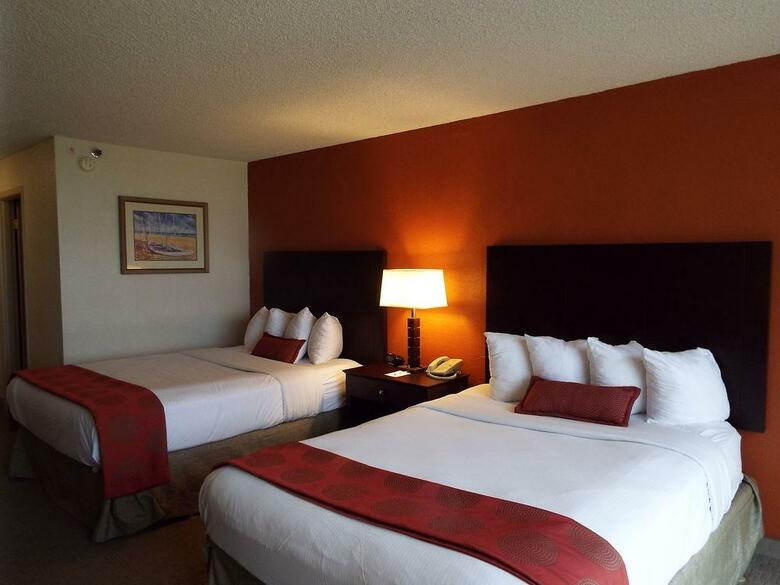 Hotel Ramada West Palm Beach Airport