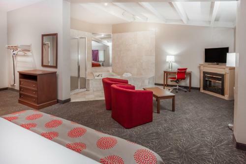 Ramada Hammond Hotel & Conference Center