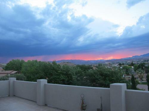 Red Cliffs Villas