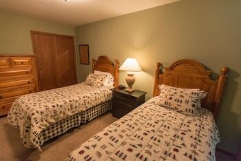 Hotel Wild Eagle Lodge