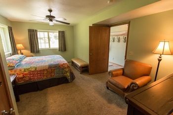 Hotel Wild Eagle Lodge