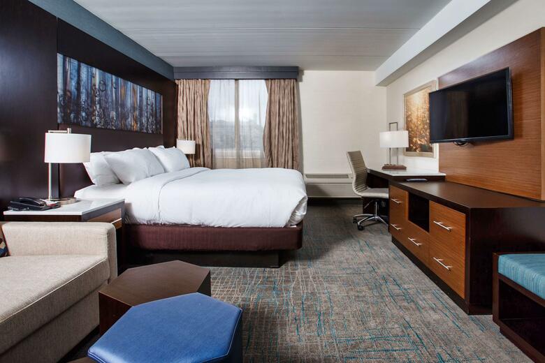Riverwalk Hotel Downtown Neenah