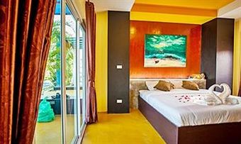 Hotel Full House Resort