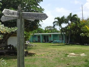Hotel Coconut Cay Resort & Marina