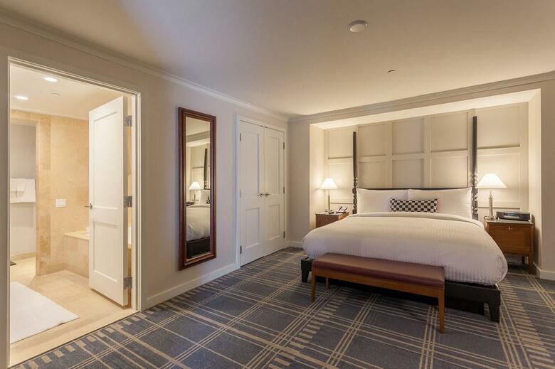 The Charles Hotel