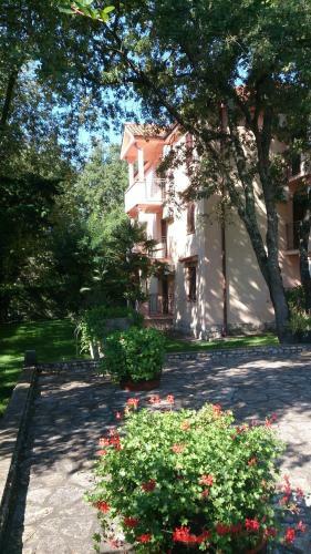 Aqua Family Apartments