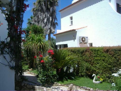 Hostal Dona Ana Garden