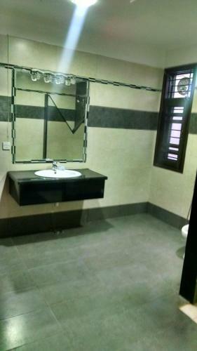 Hostal Elegance Guest House