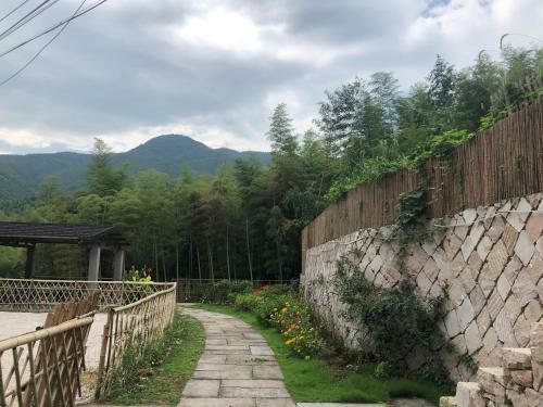 Posada Panjiayuan Inn