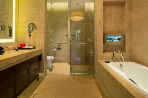 Eadry Royal Garden Hotel Haikou