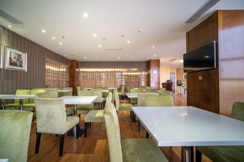 Relteem Hotel