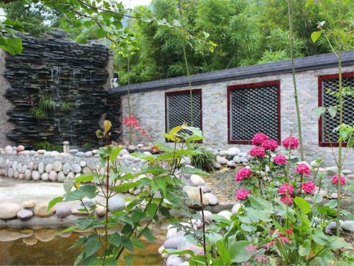 Emeishan Yage Hotel