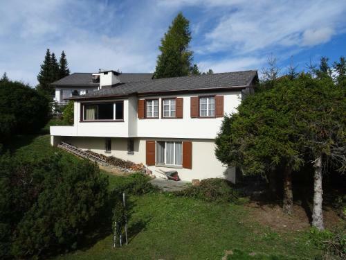 Haus Mengia