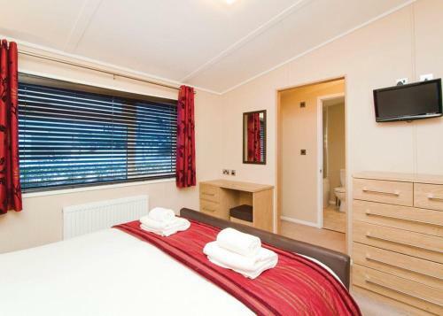 Grattons Cedar Lodges