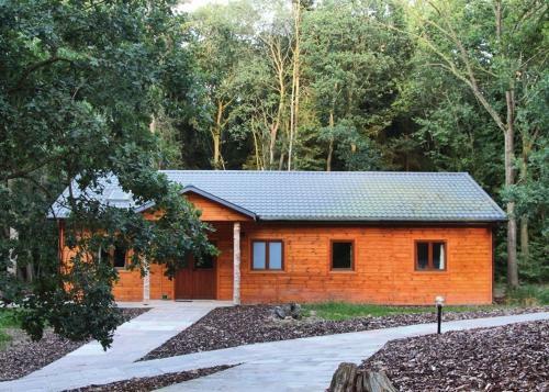 Woodland Park Lodges