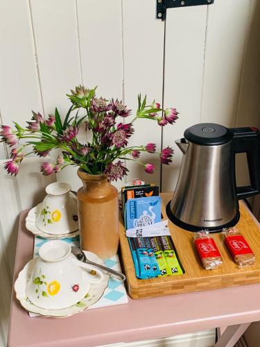 Bed & Breakfast Larchmount House
