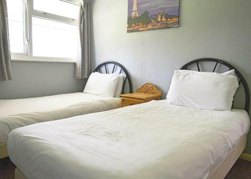 Broadland Holiday Village